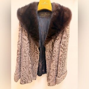 Flemington Fur vntge Persian lamb jacket w/dark mink fur collar-see measurements